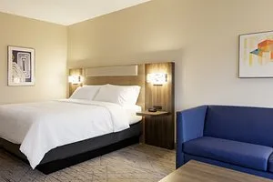 Holiday Inn Express Hocking Hills-Logan, an IHG Hotel